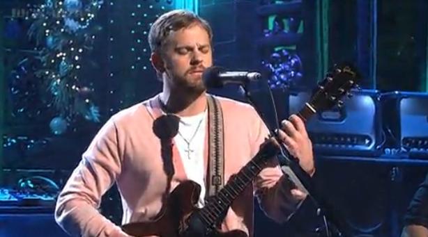 KINGS OF LEON - LIVE - V festival 2010 - YouTube